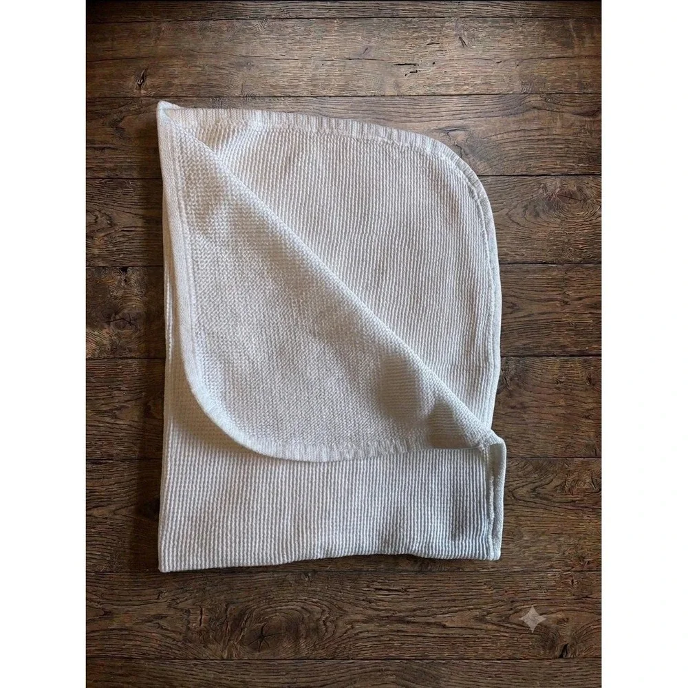 Vintage Carter's White 100% Cotton Thermal Waffle Weave Baby Blanket USA Made